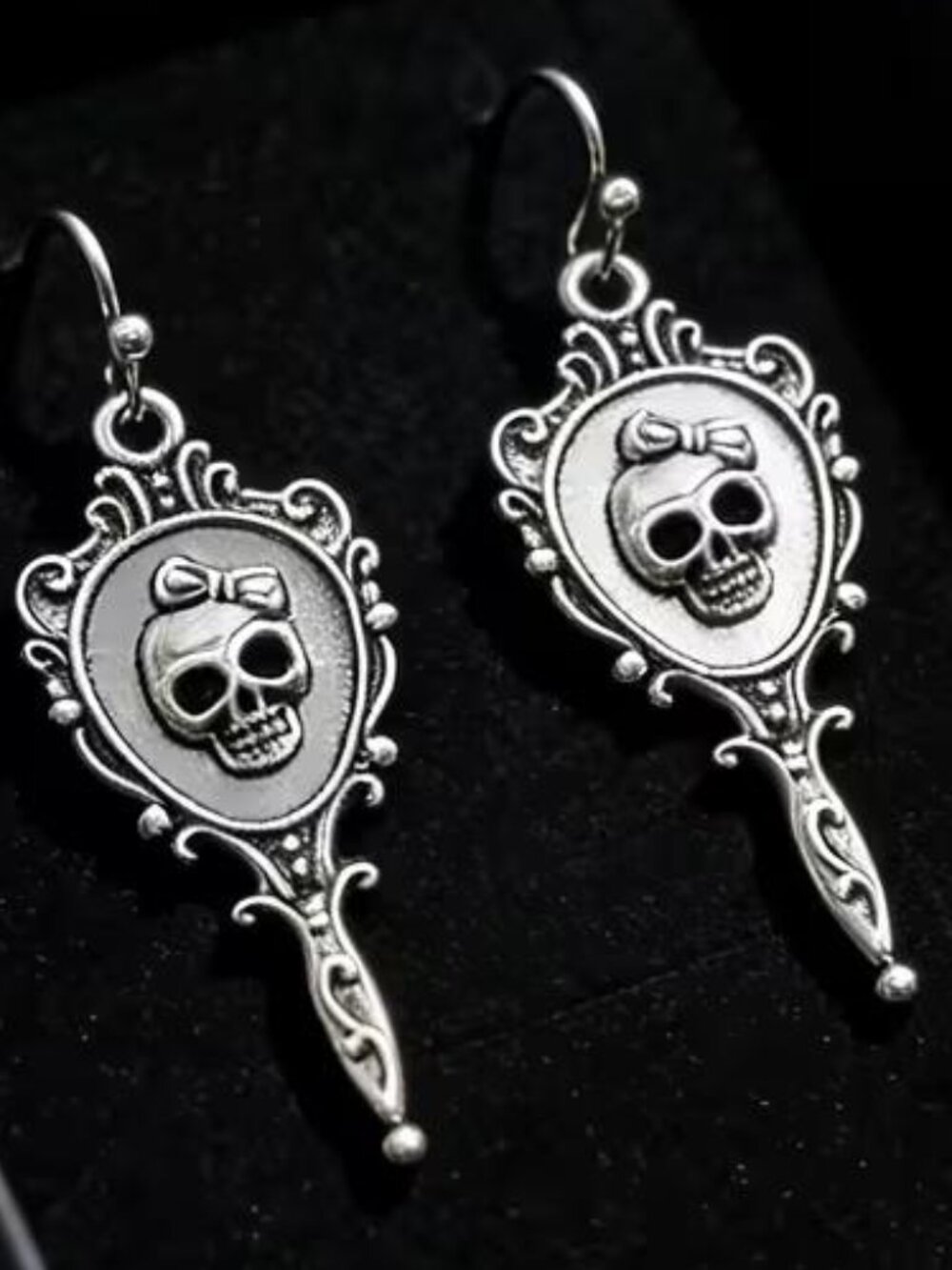 GOTH VANITY MIRROR DANGLES